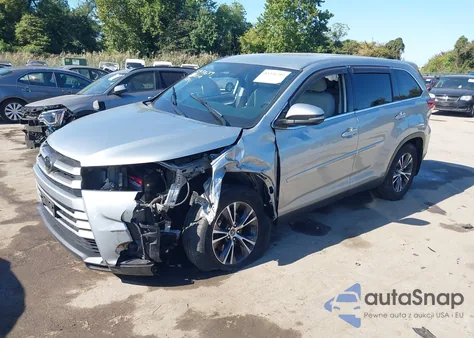 2019 Toyota Highlander Le from USA, damaged, VIN 5TDBZRFH3KS956251